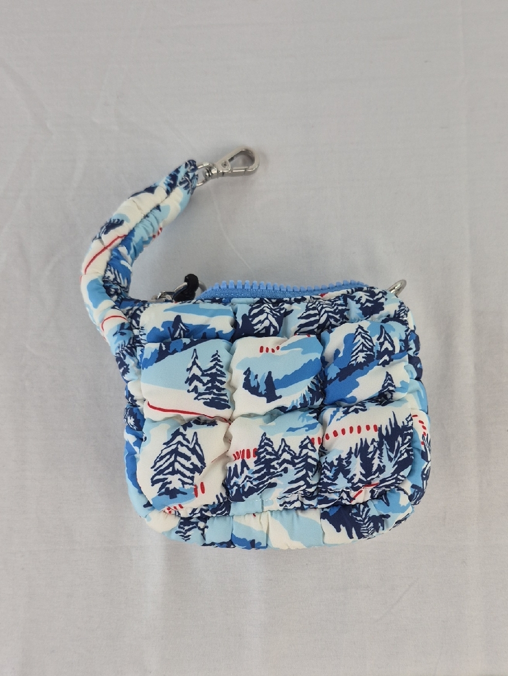 FREE PEOPLE MOVEMENT Micro Quilted Pouched In Alpine Pattern Excellent Condition